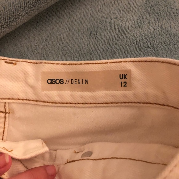 Asos denim short raw hem - Picture 3 of 5